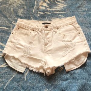 Forever21 white distressed shorts size 28